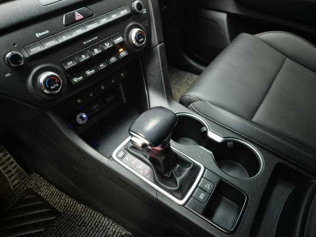 KIA Sportage - Vista 8