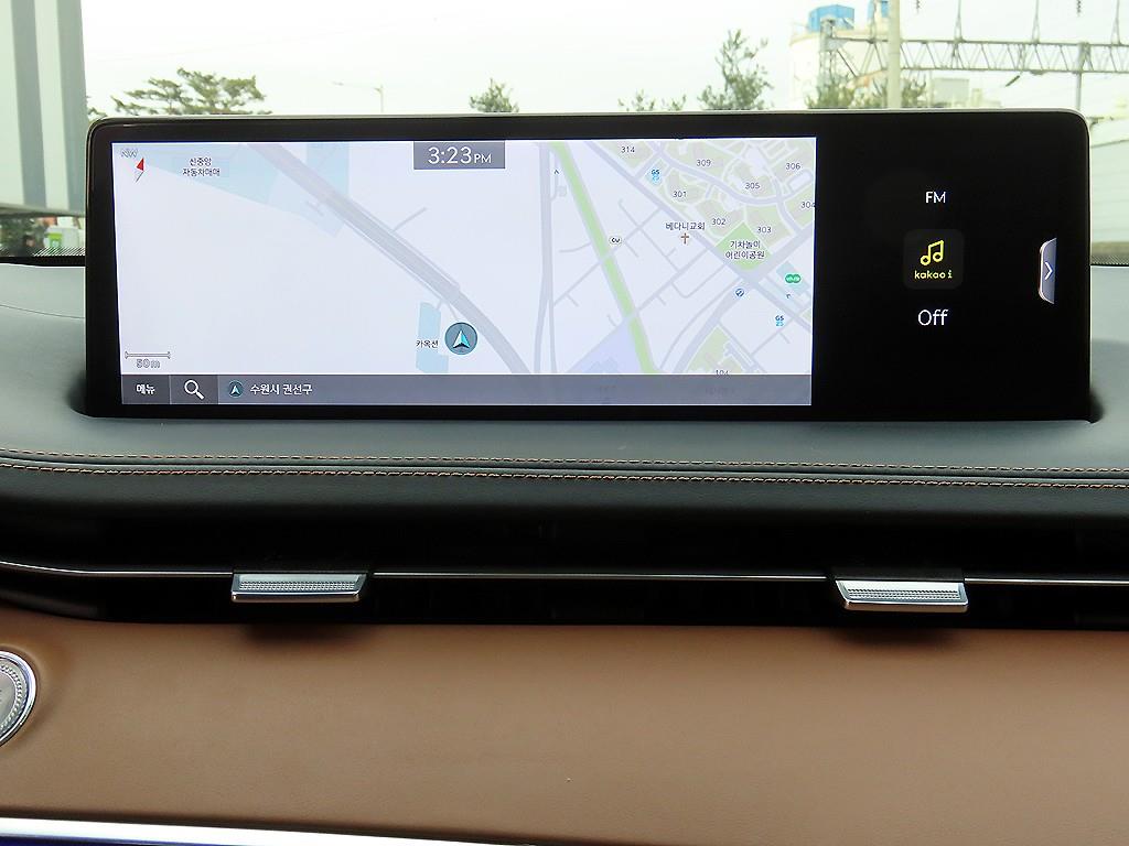 Genesis GV70 2022 Blanco - Importación desde Corea - HF Imports Iquique - Foto 13