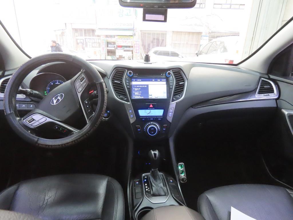 HYUNDAI Santa Fe - Vista 7