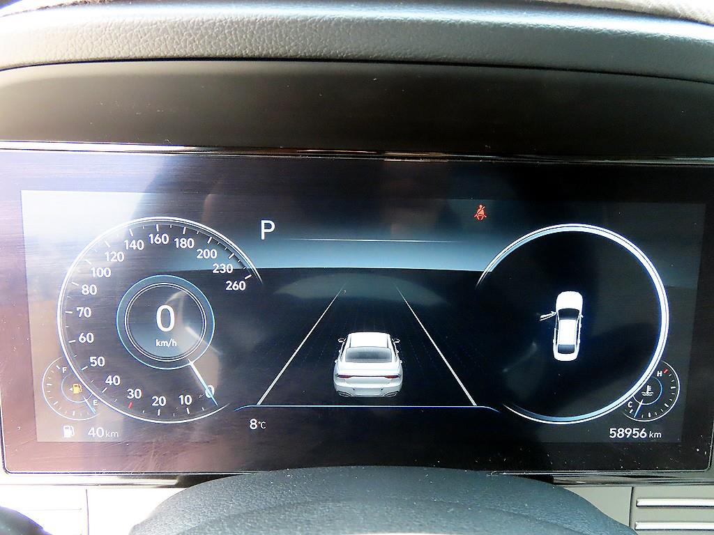 HYUNDAI Grandeur - Vista 8