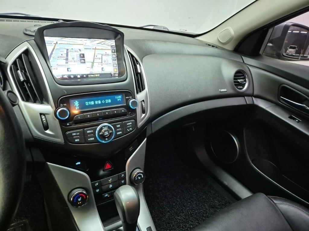 Chevrolet Cruise - Vista 10