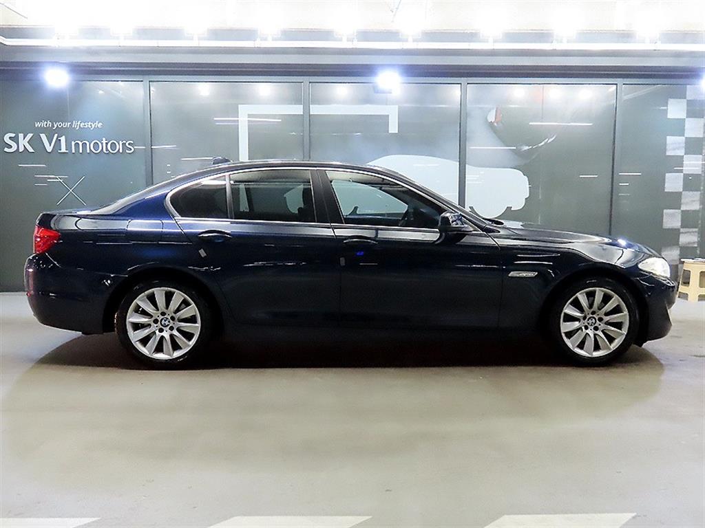 BMW 5 Series - Vista 3