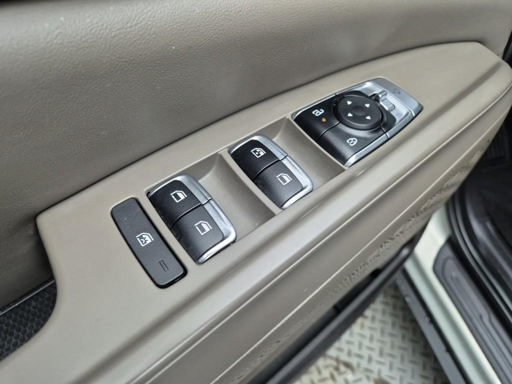 KIA Carnival - Vista 7