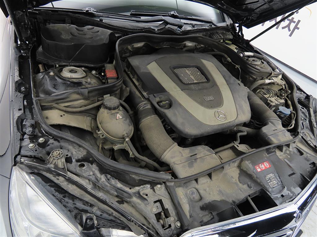 Mercedes Benz E class 2011 Negro - Importación desde Corea - HF Imports Iquique - Foto 19