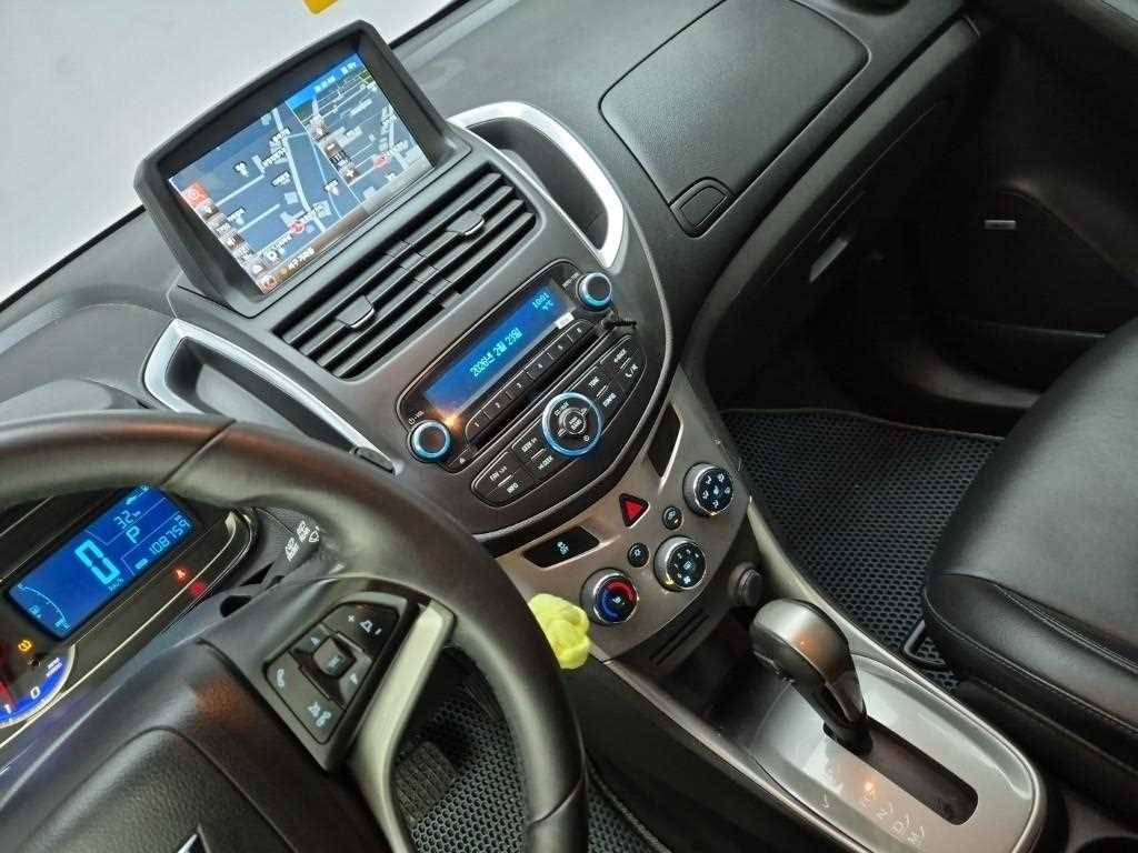 Chevrolet Trax - Vista 10