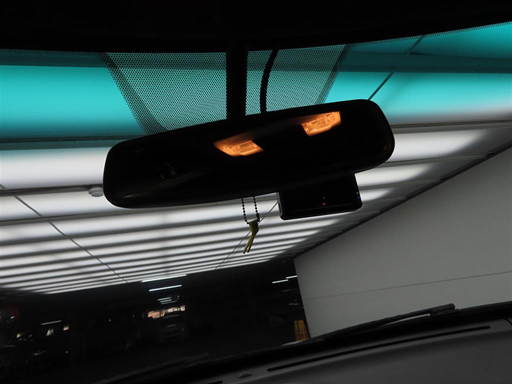 Ford Explorer - Vista 11