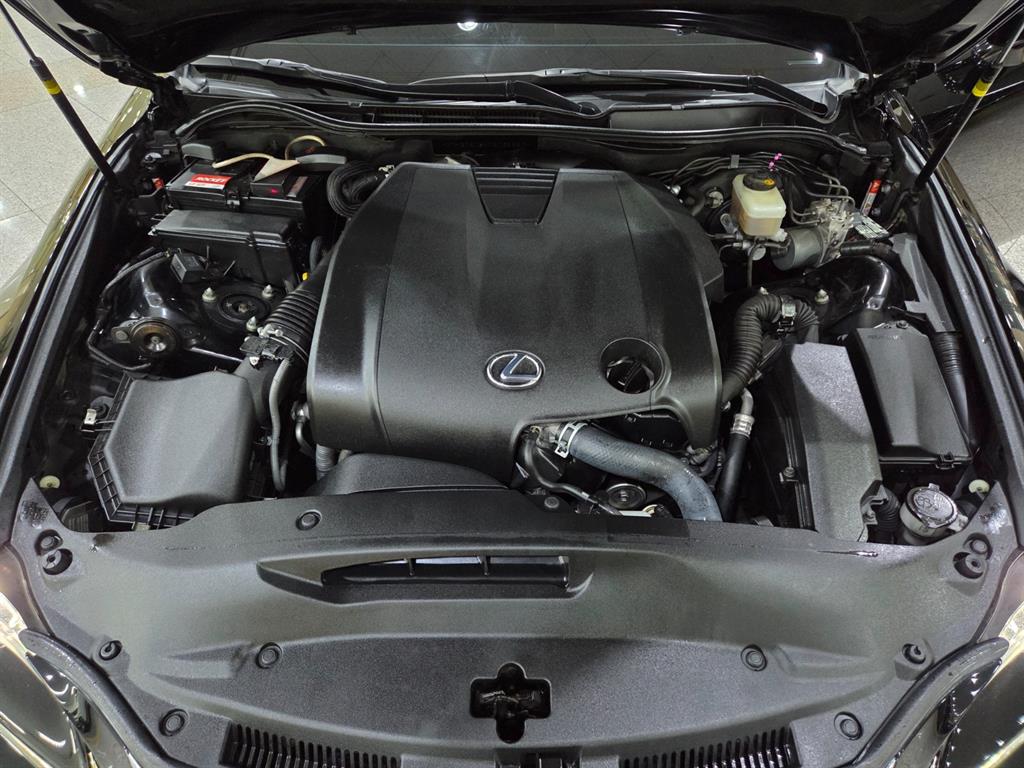 Lexus IS 2015 Negro - Importación desde Corea - HF Imports Iquique - Foto 17