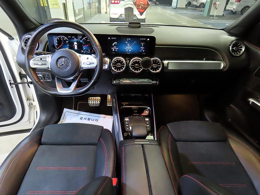 Mercedes Benz GLB Class - Vista 10