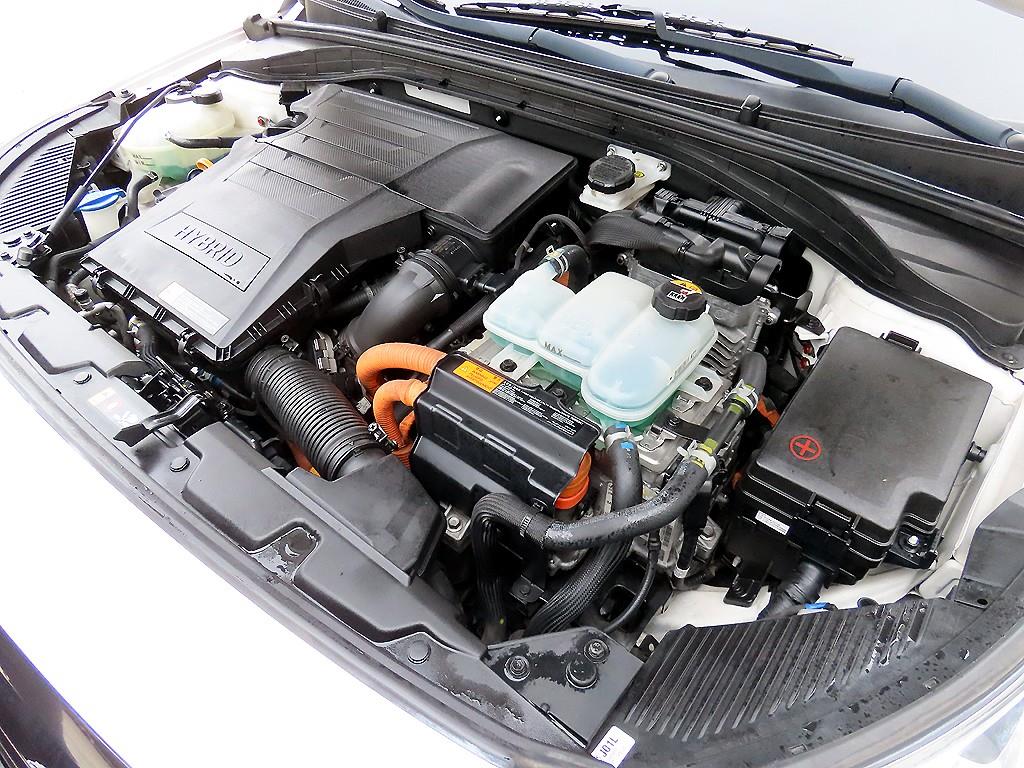 HYUNDAI Ioniq 2017 Blanco - Importación desde Corea - HF Imports Iquique - Foto 17