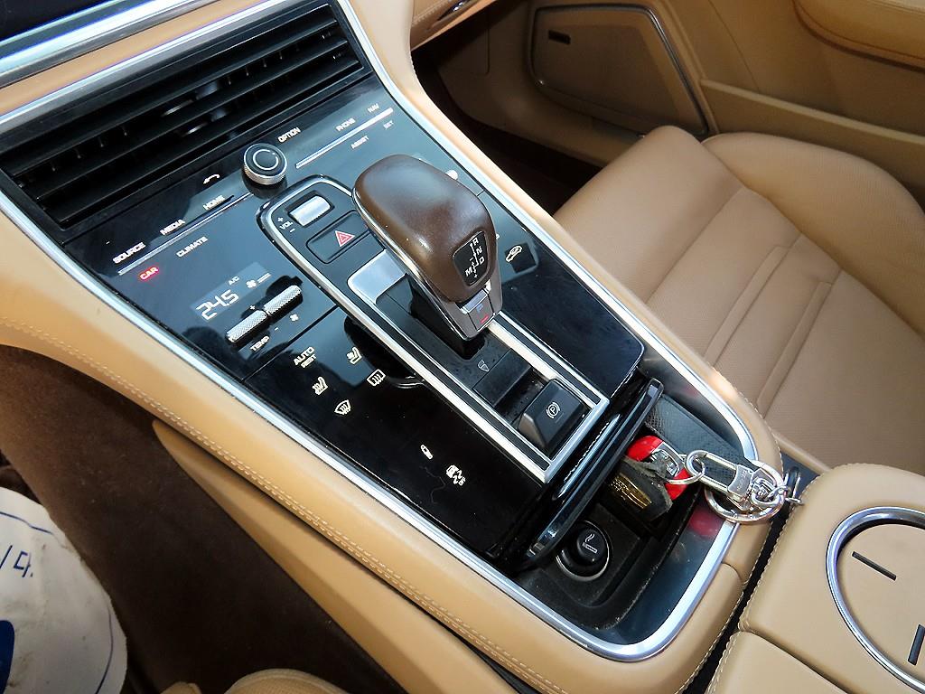 Porsche Panamera - Vista 10