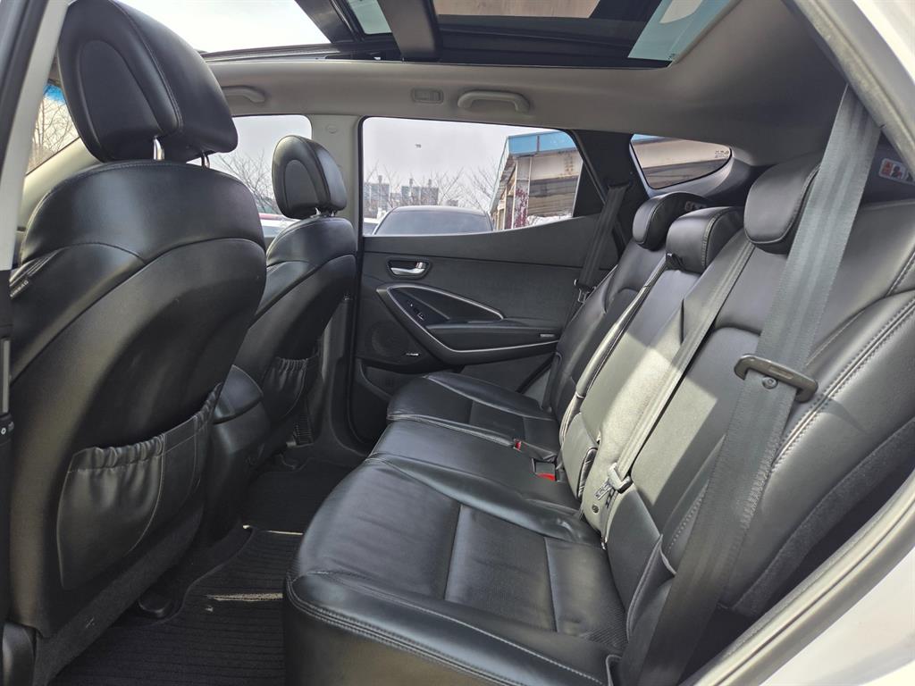 HYUNDAI Santa Fe - Vista 8