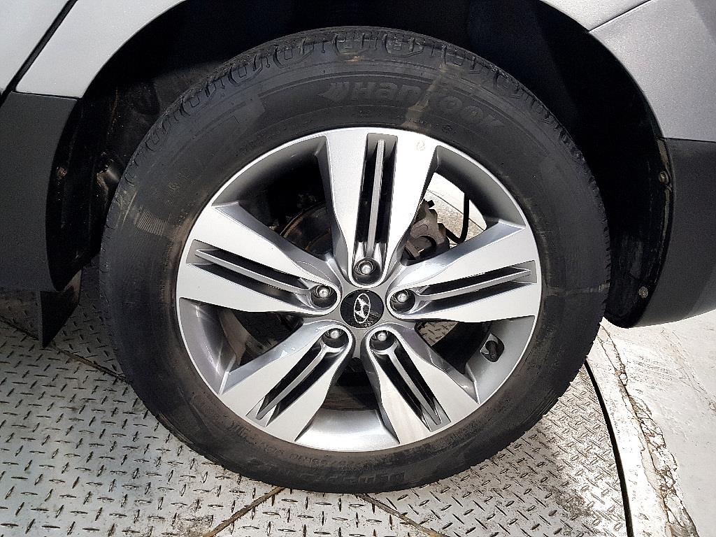 HYUNDAI Tucson 2015 Gris - Importación desde Corea - HF Imports Iquique - Foto 20