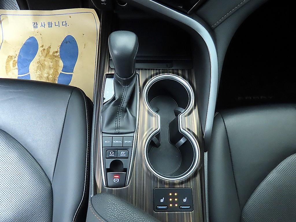 Toyota Camry - Vista 10