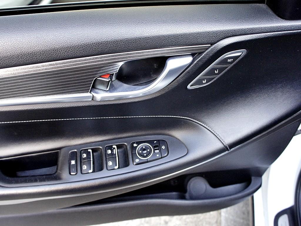 HYUNDAI Grandeur 2017 Blanco - Importación desde Corea - HF Imports Iquique - Foto 13