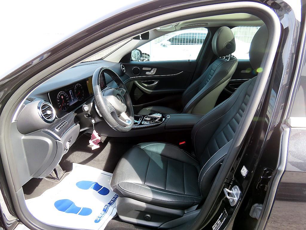 Mercedes Benz E class - Vista 5