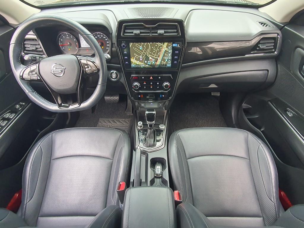 Ssangyong Tivoli - Vista 9