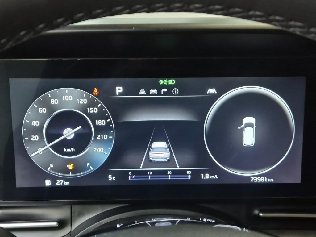 KIA Carnival - Vista 6