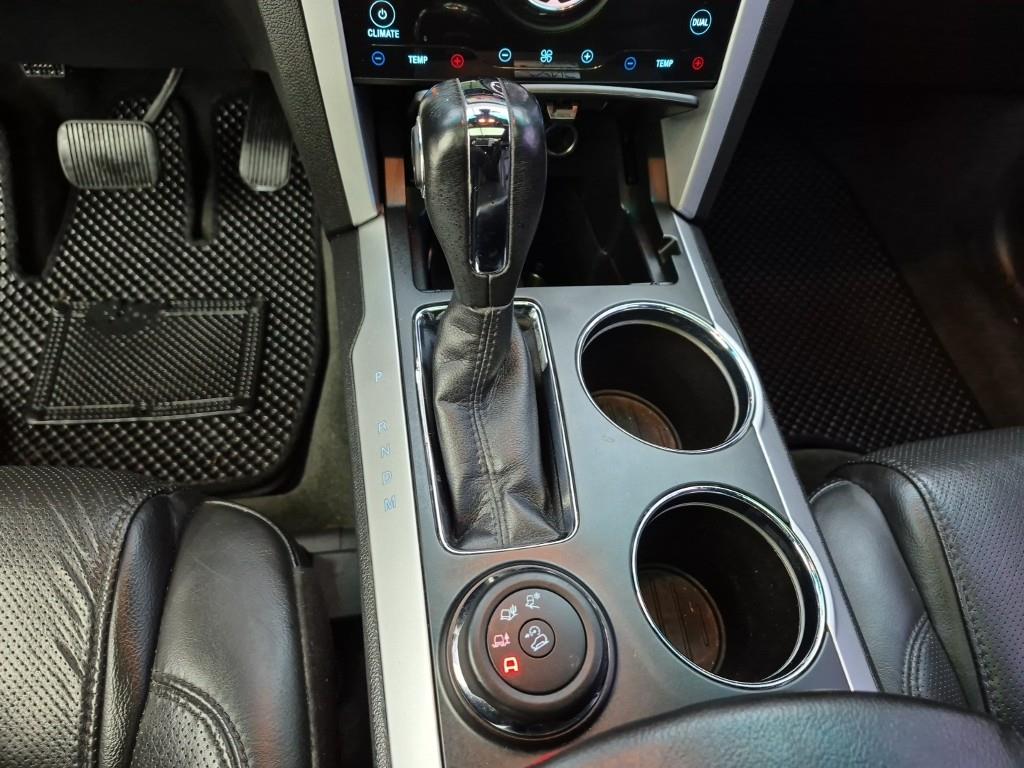 Ford Explorer - Vista 8