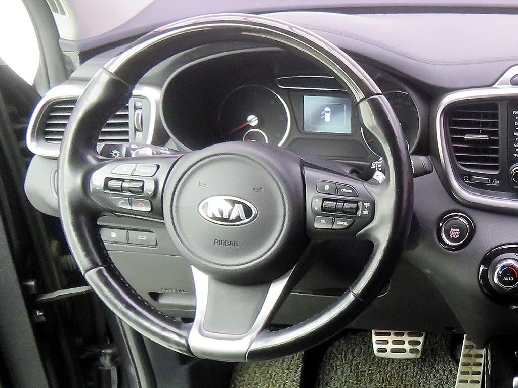 KIA Sorento - Vista 10