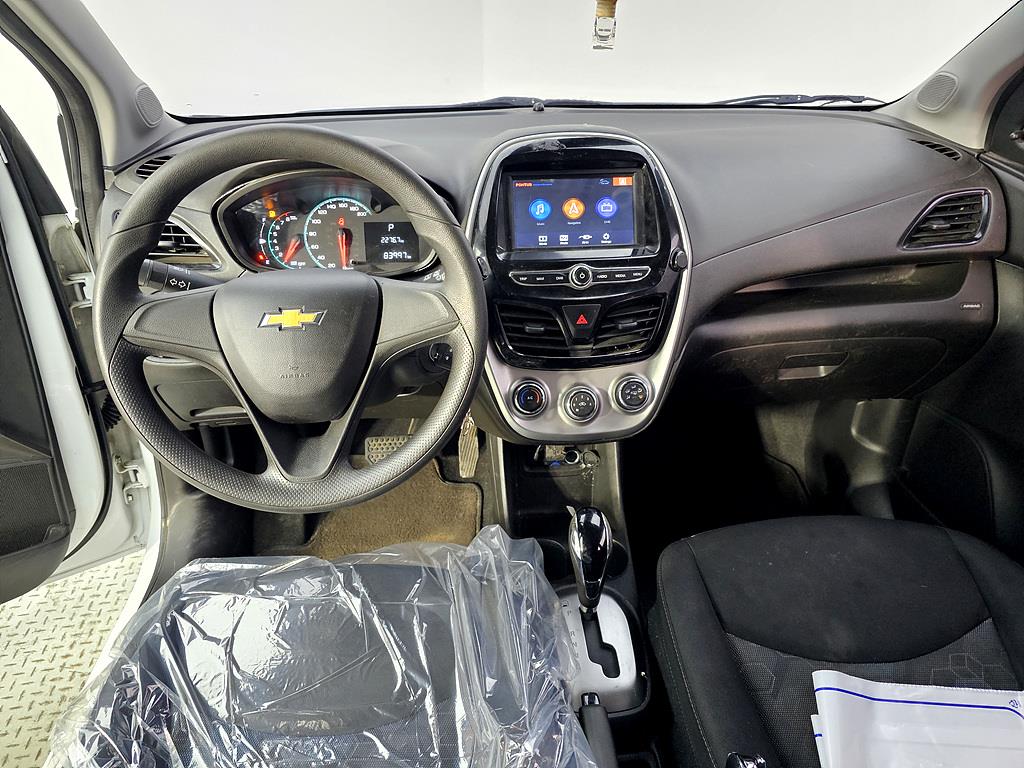 Chevrolet Spark - Vista 5