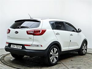 KIA Sportage - Vista 8