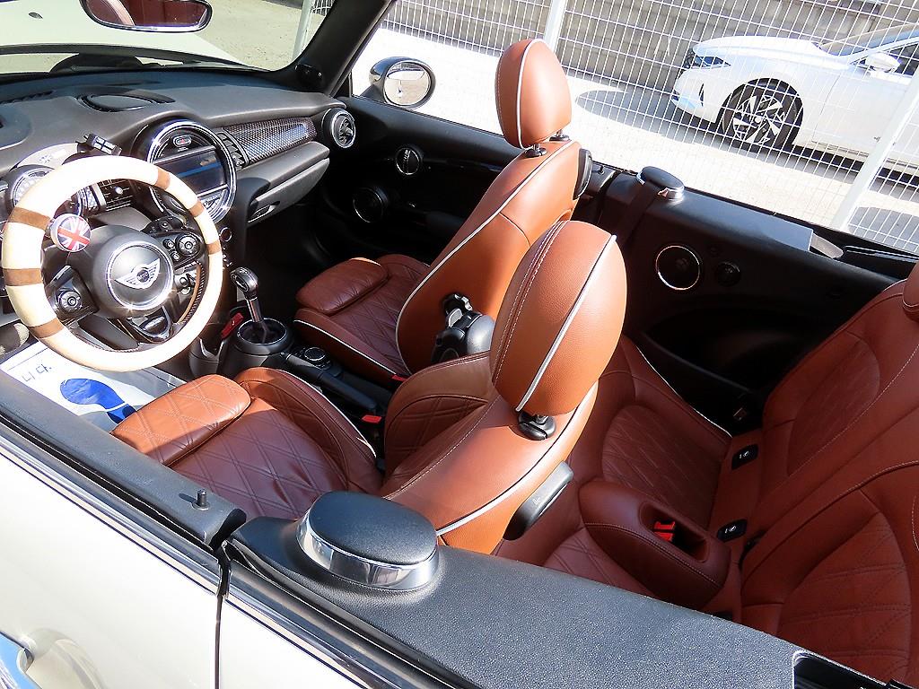 Mini Cooper Convertible - Vista 11