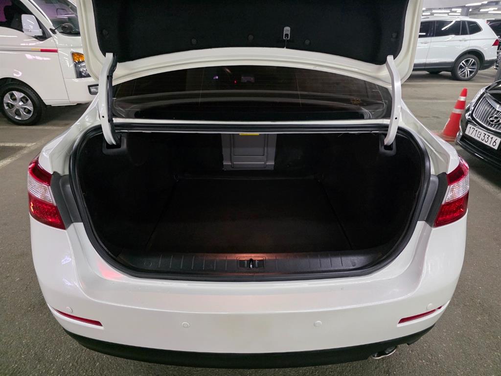 SAMSUNG SM5 2011 Blanco - Importación desde Corea - HF Imports Iquique - Foto 13