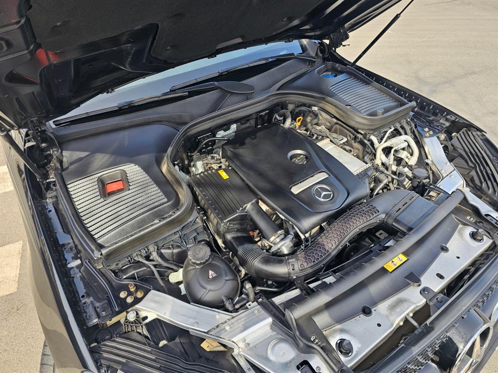 Mercedes Benz GLC Class 2019 Negro - Importación desde Corea - HF Imports Iquique - Foto 20