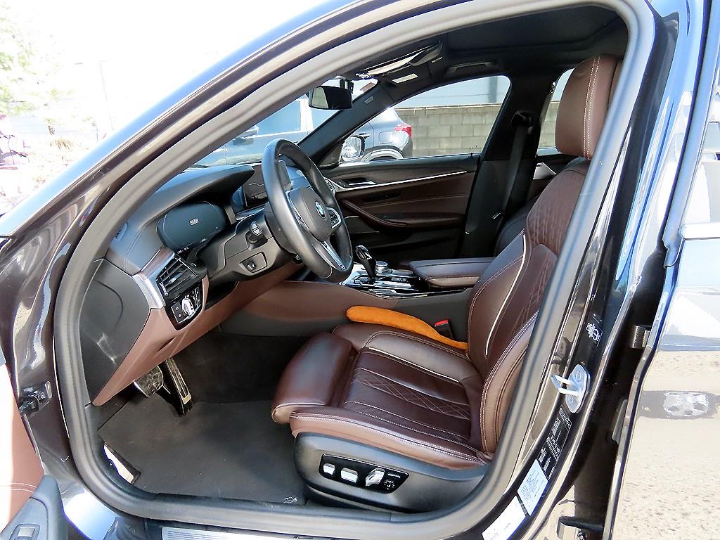 BMW 5 Series - Vista 5