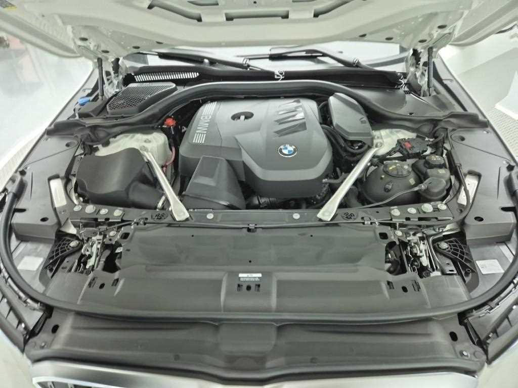 BMW 5 Series - Vista 5