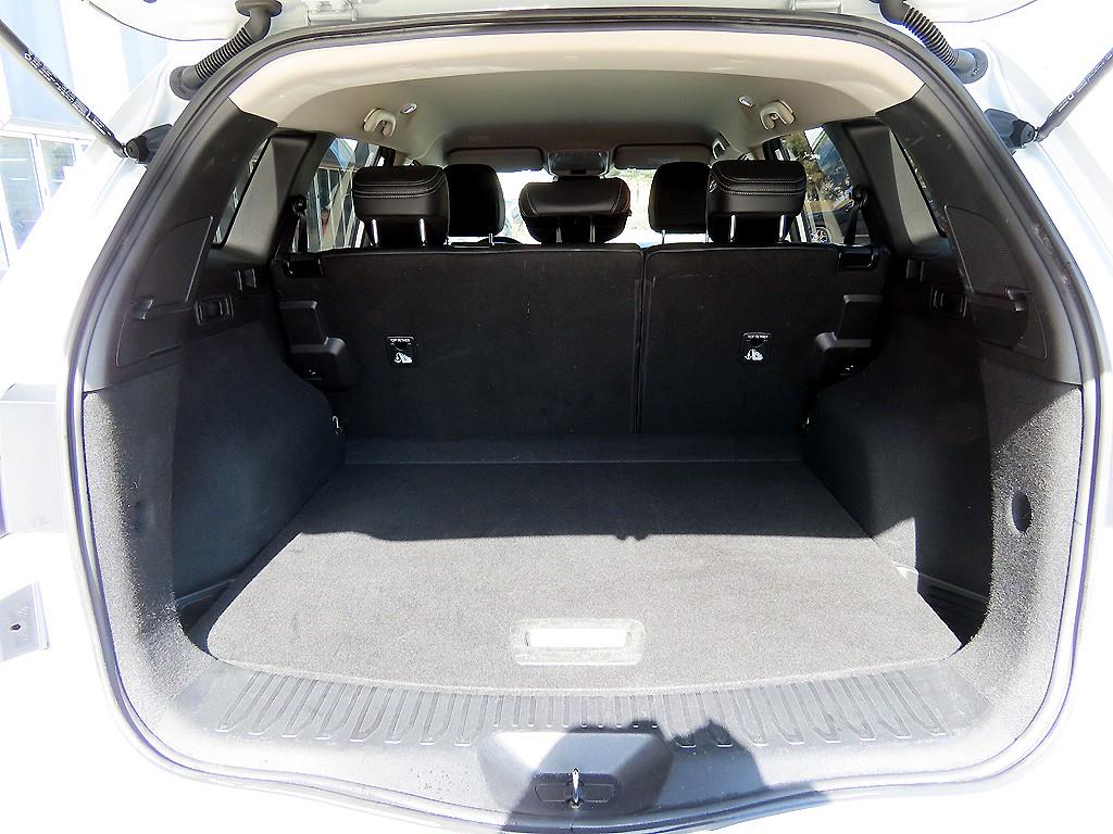 SAMSUNG QM6 2023 Blanco - Importación desde Corea - HF Imports Iquique - Foto 18