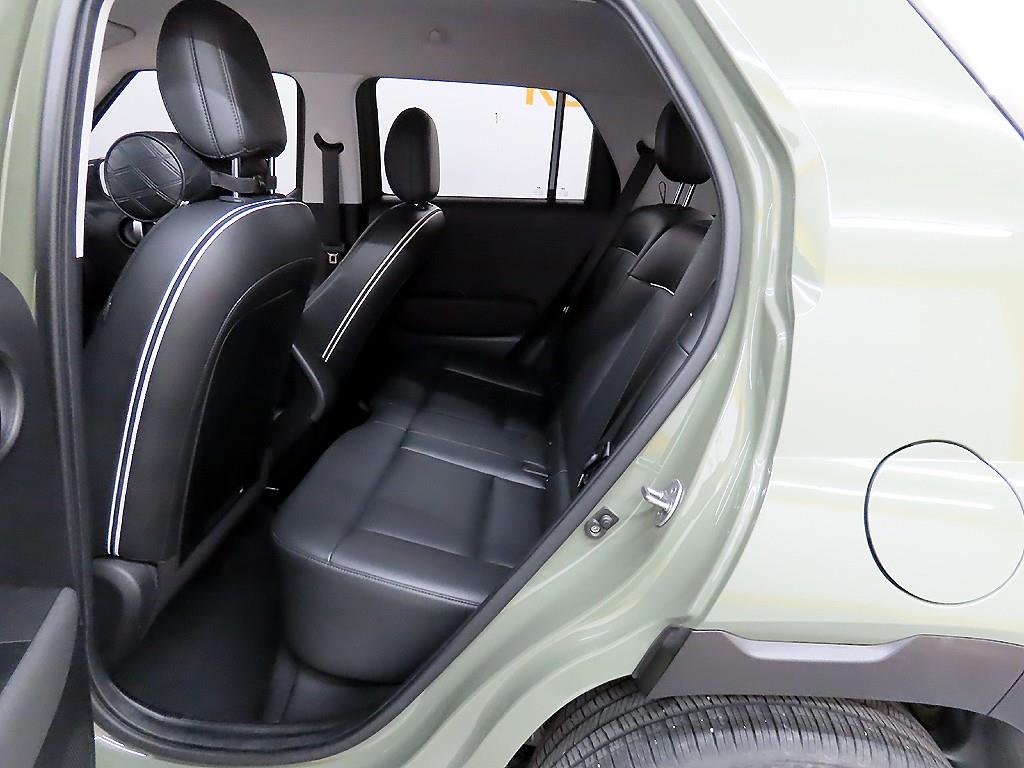 HYUNDAI Casper - Vista 6