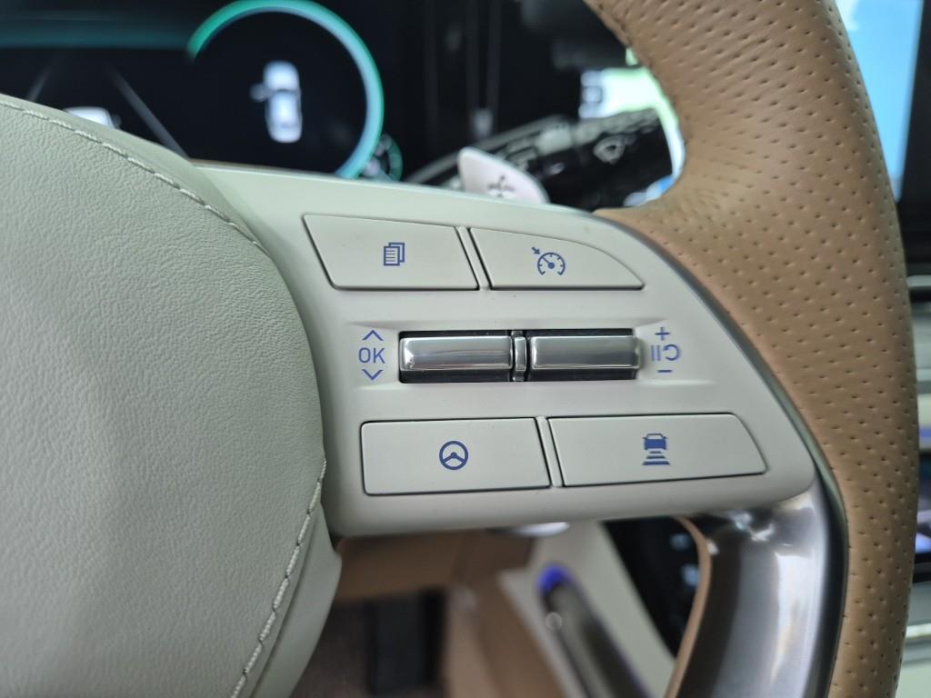 HYUNDAI Grandeur 2023 Blanco - Importación desde Corea - HF Imports Iquique - Foto 15