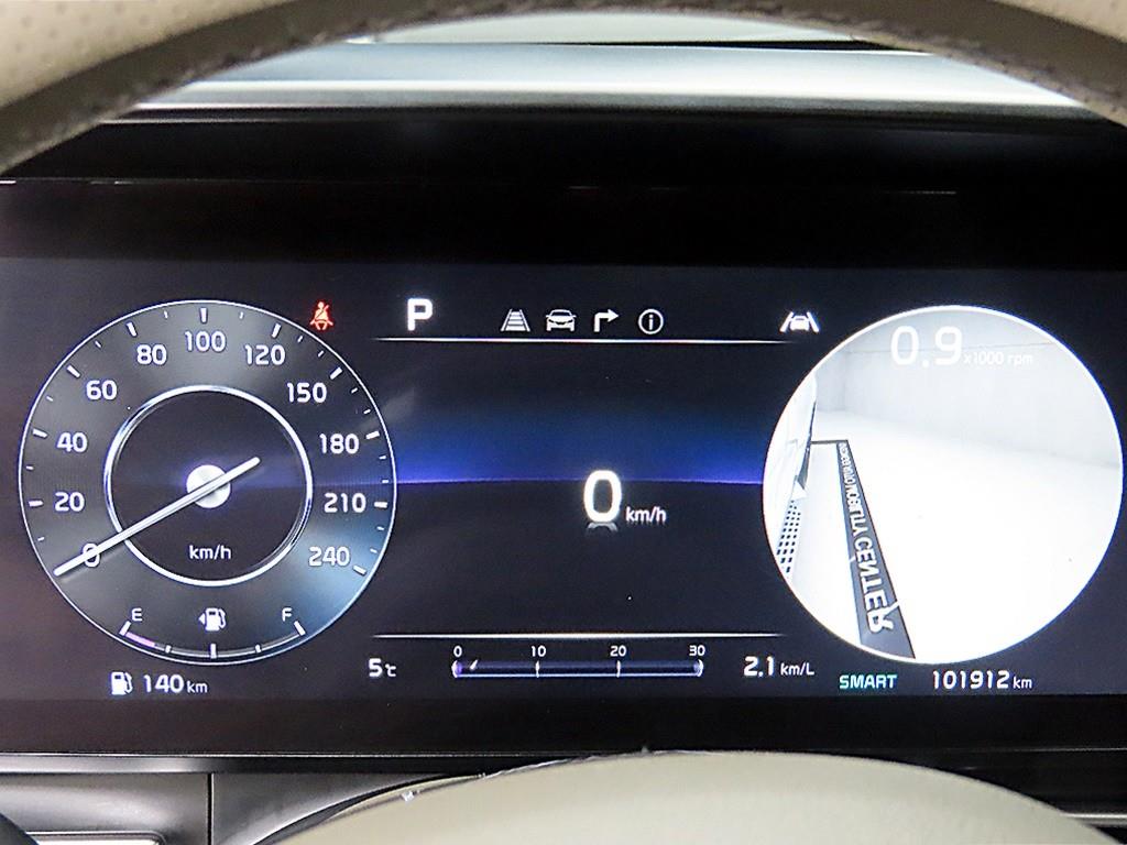 KIA Carnival - Vista 8