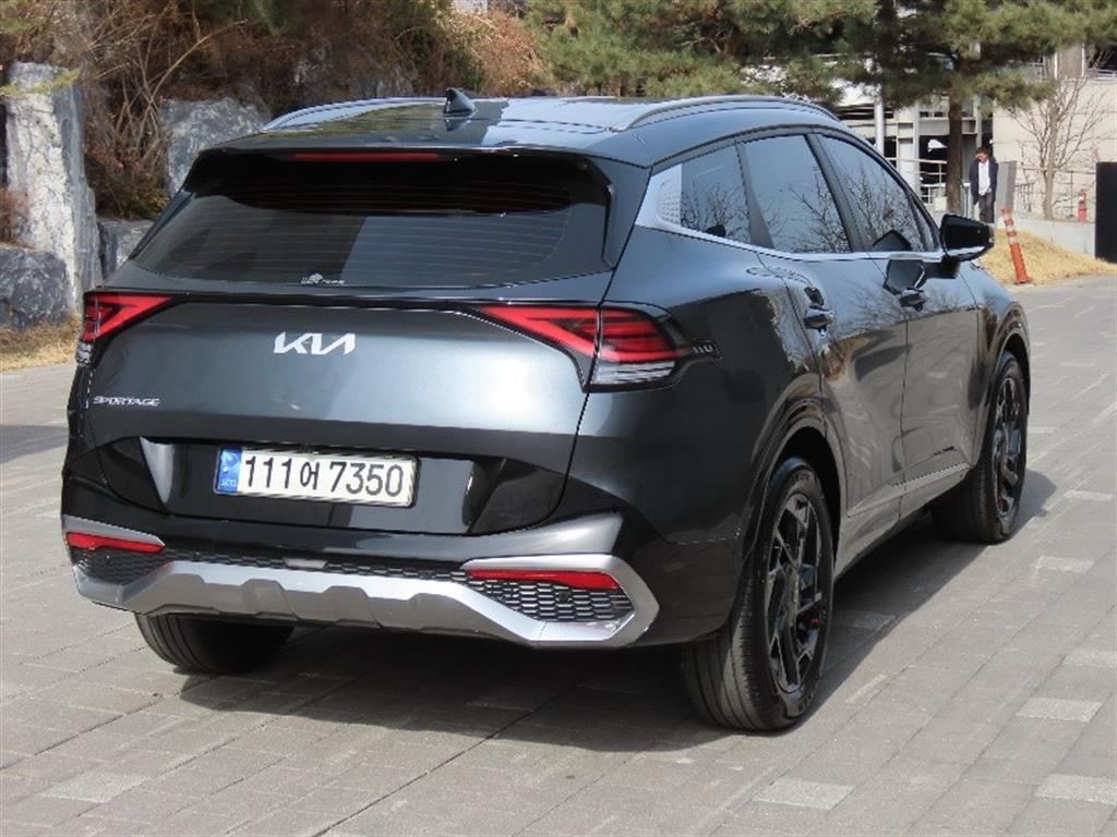 KIA Sportage - Vista 5