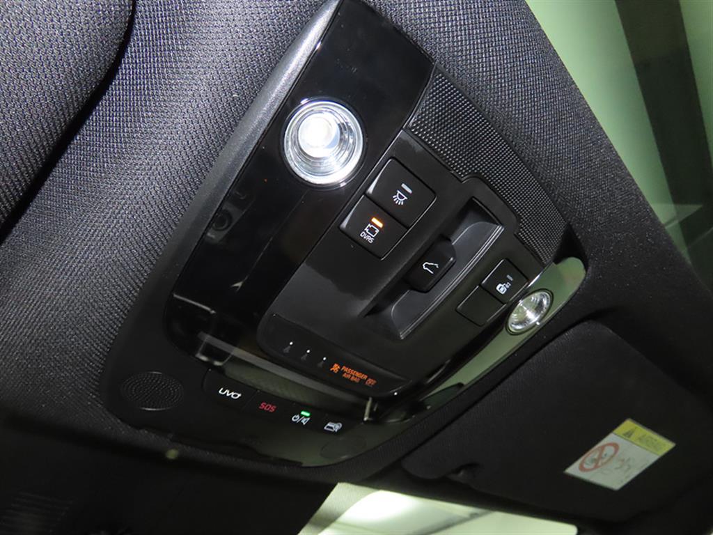 KIA Sorento - Vista 12