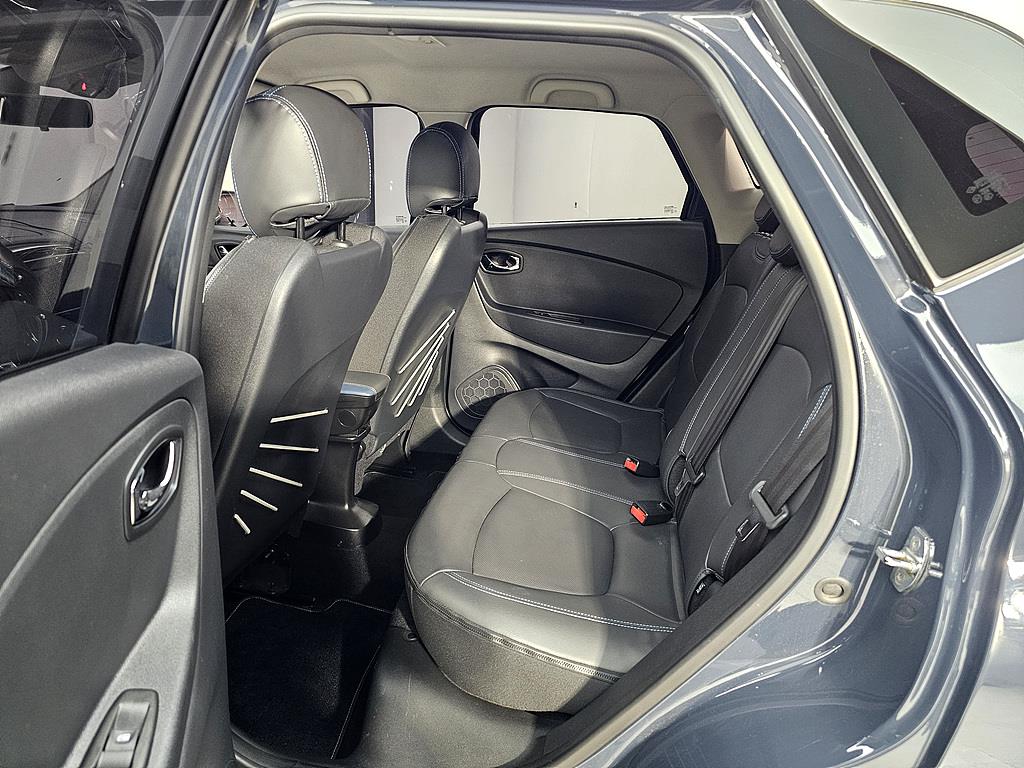 SAMSUNG QM3 - Vista 9