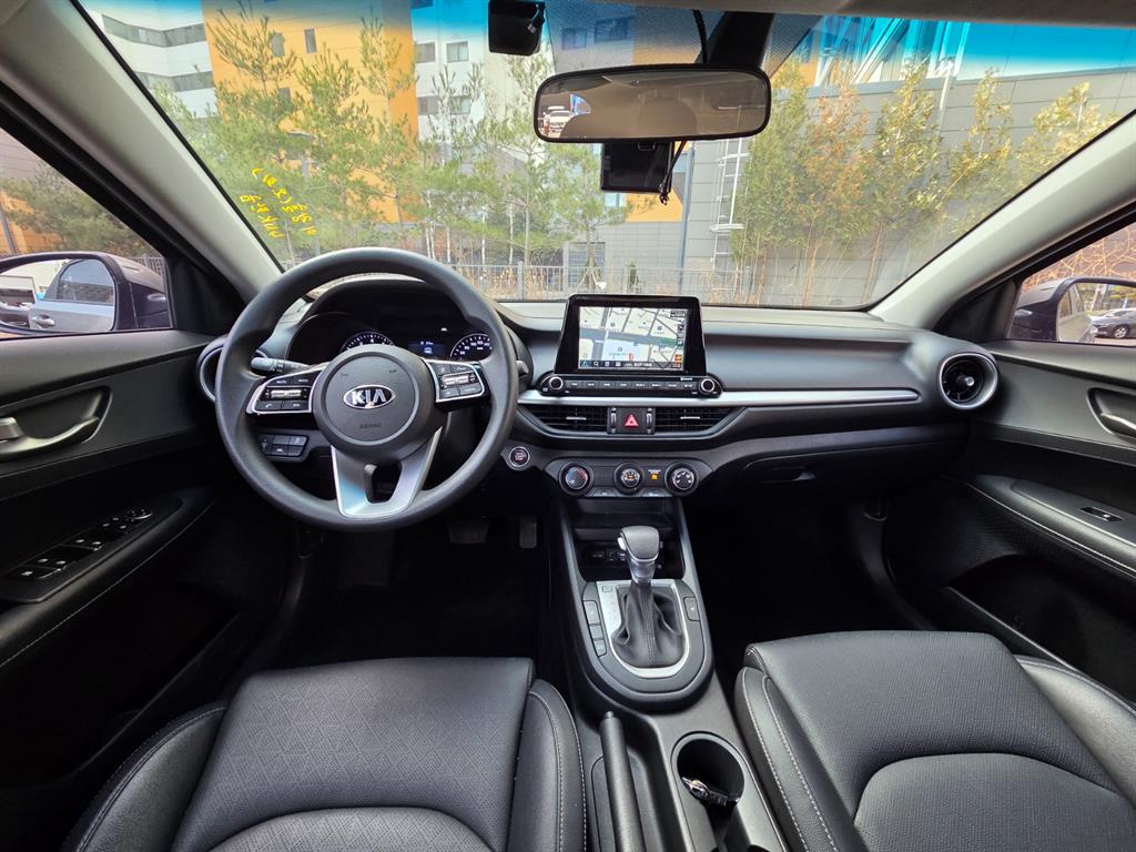 KIA K3 - Vista 6