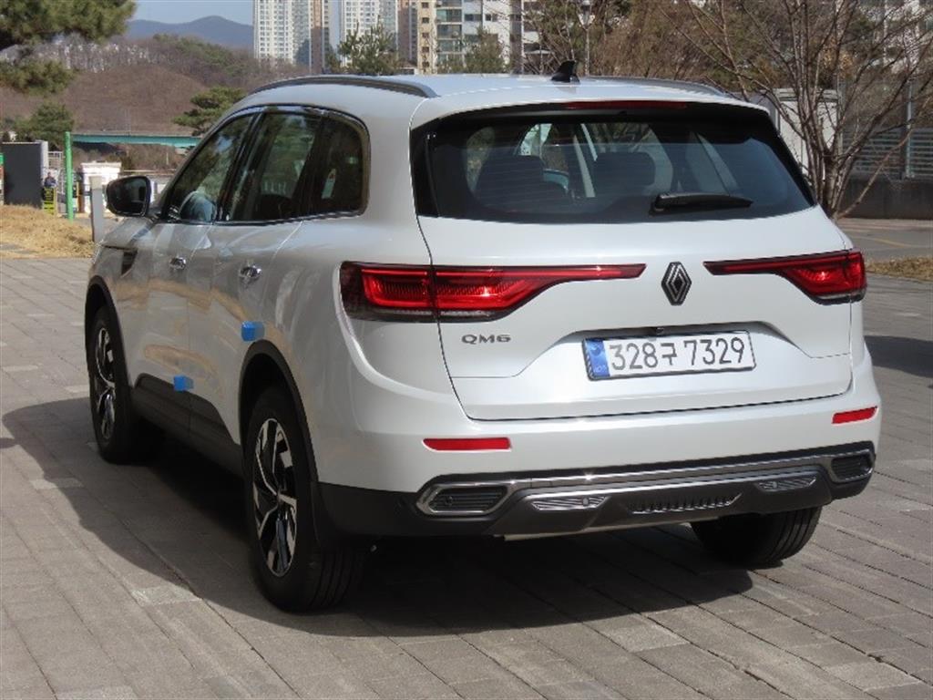 SAMSUNG QM6 - Vista 7