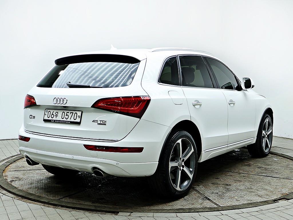 Audi Q5 - Vista 5