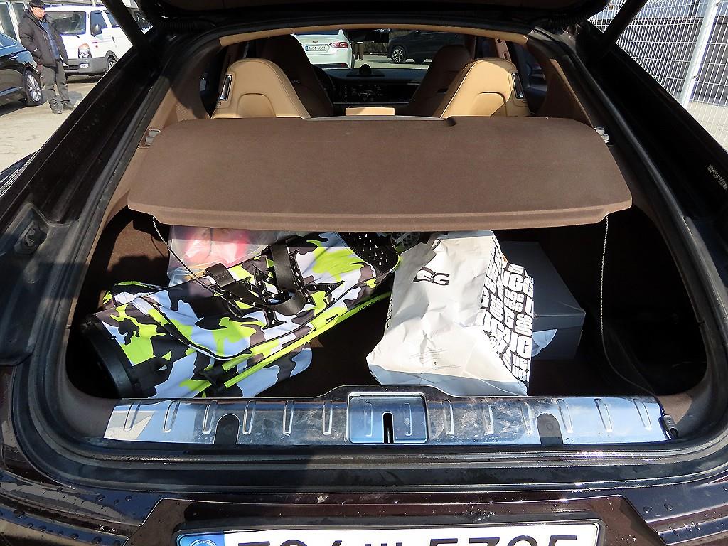 Porsche Panamera 2018 Negro - Importación desde Corea - HF Imports Iquique - Foto 17