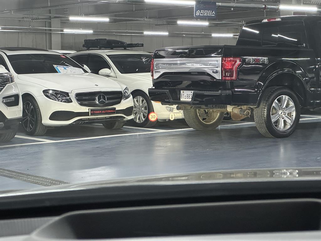 BMW Gran Turismo 2023 Negro - Importación desde Corea - HF Imports Iquique - Foto 14