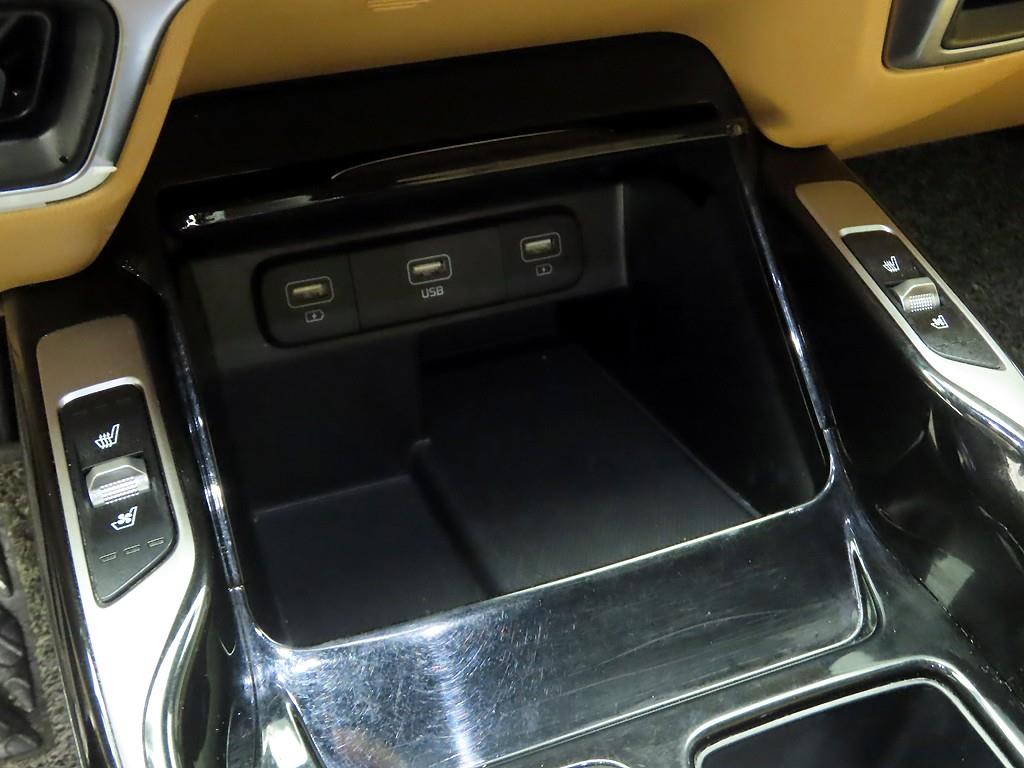 KIA Sorento - Vista 11