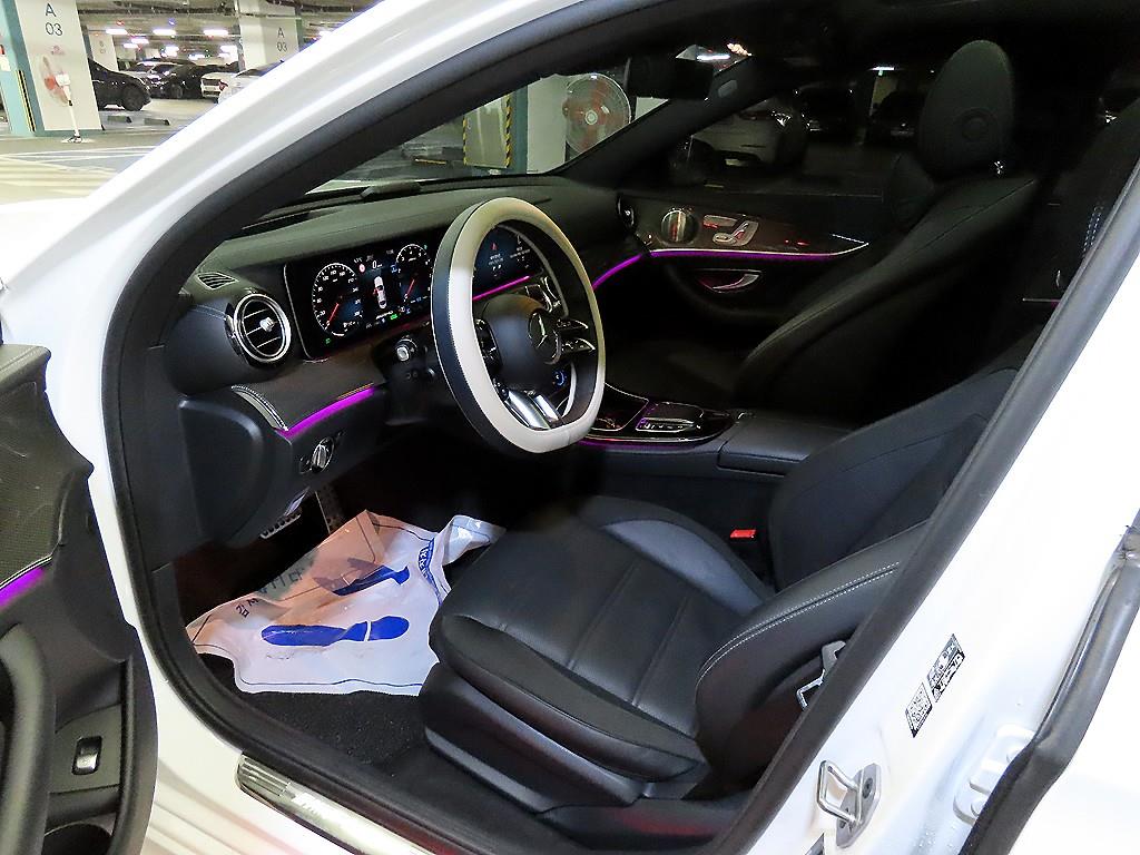 Mercedes Benz E class - Vista 6