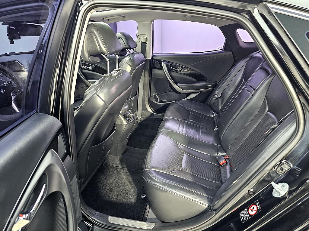 HYUNDAI Grandeur - Vista 9