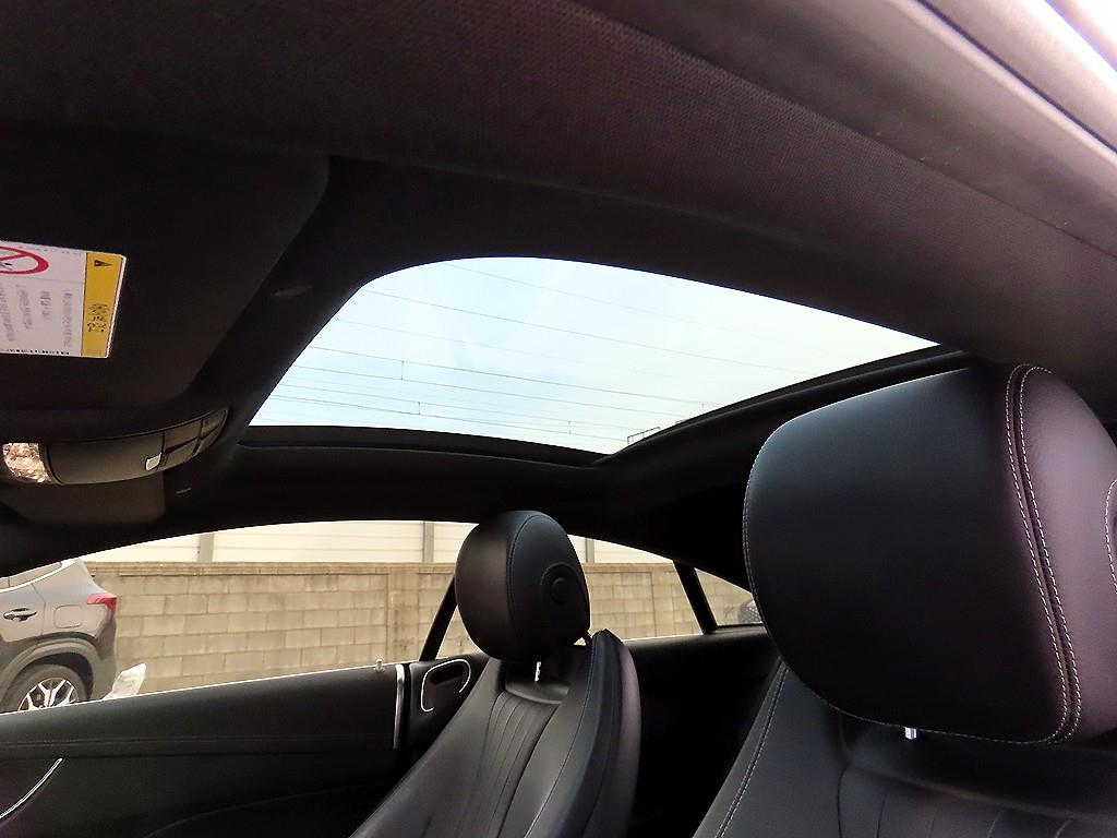 Mercedes Benz E class 2017 Gris - Importación desde Corea - HF Imports Iquique - Foto 18