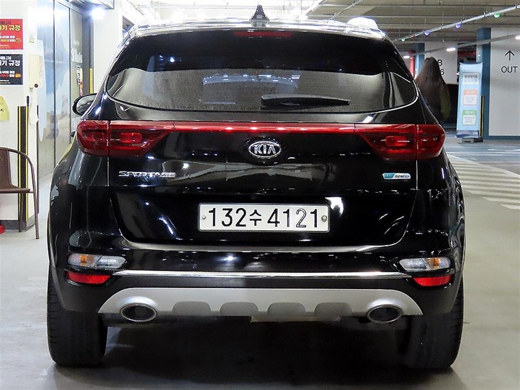 KIA Sportage - Vista 5