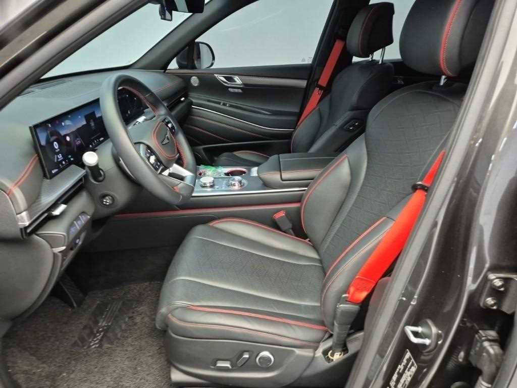 Genesis GV80 - Vista 11