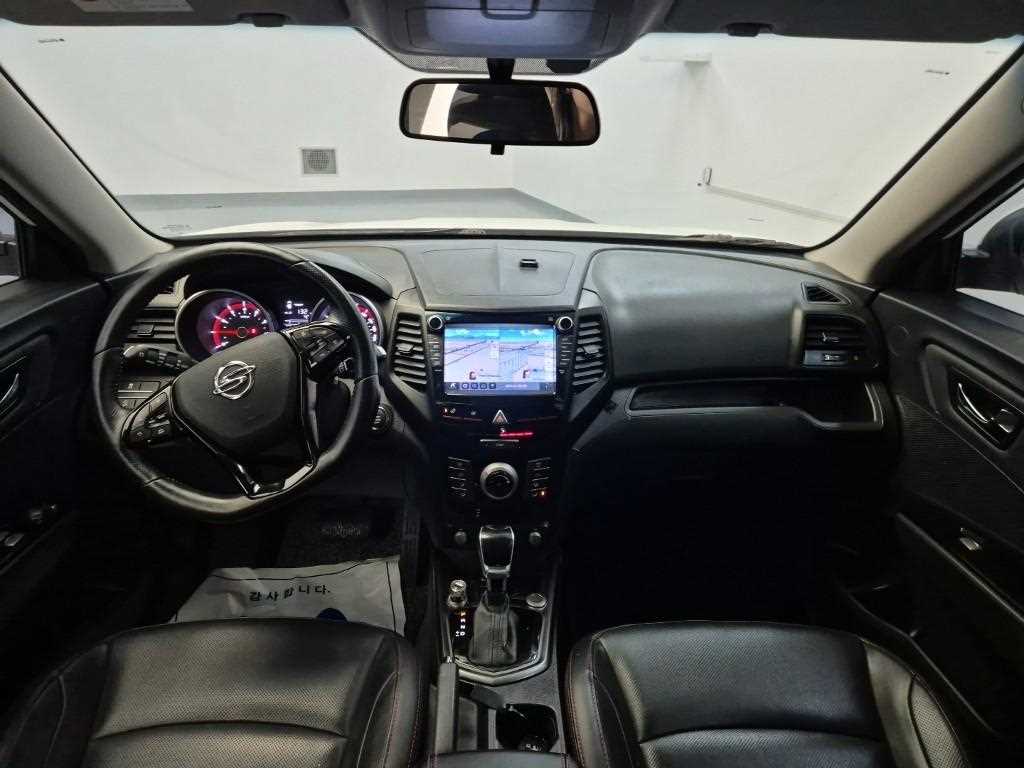 Ssangyong Tivoli - Vista 7