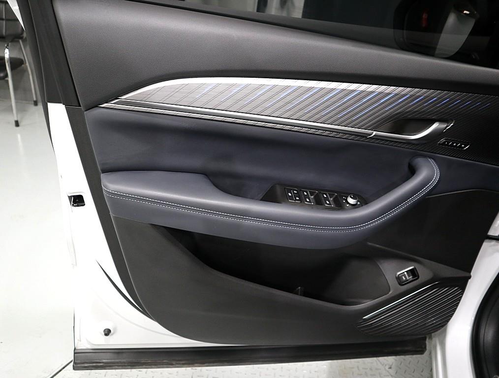 SAMSUNG Grand Koleos - Vista 8